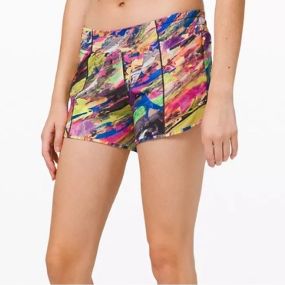 Lululemon Hotty Hot 4”